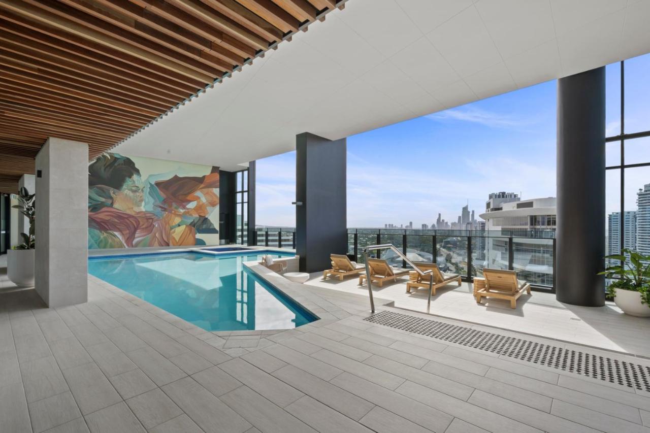 Broadbeach Casino Private Apartments - Gclr Gold Coast Exterior photo