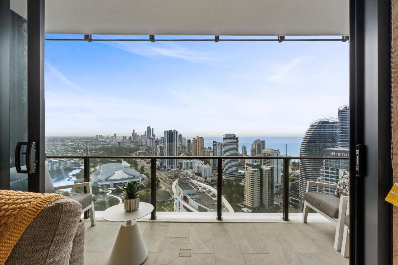 Broadbeach Casino Private Apartments - Gclr Gold Coast Exterior photo