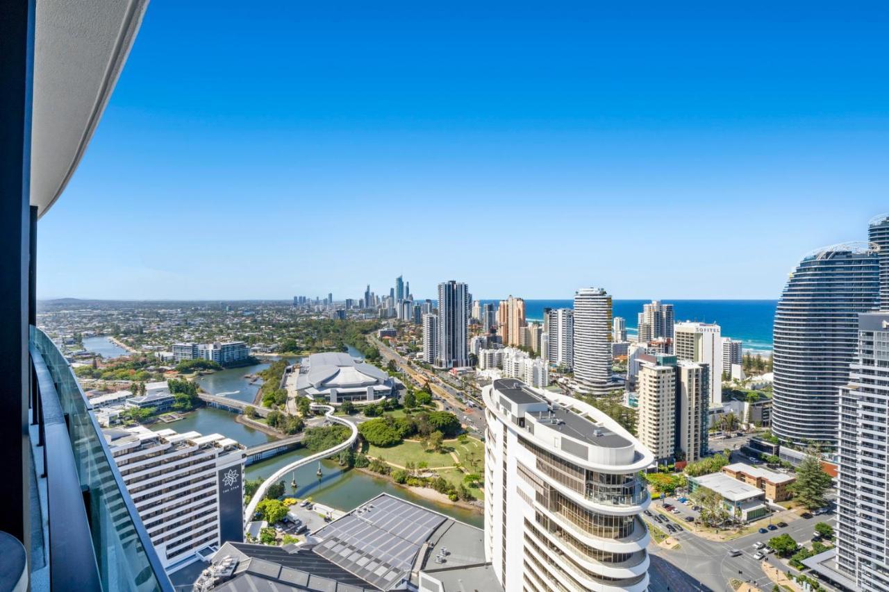 Broadbeach Casino Private Apartments - Gclr Gold Coast Exterior photo